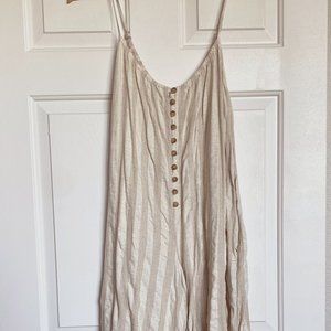 Carly Jean Los Angeles Linen Romper